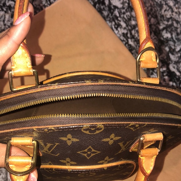 Authentic Louis Vuitton elipse PM - Picture 15 of 17